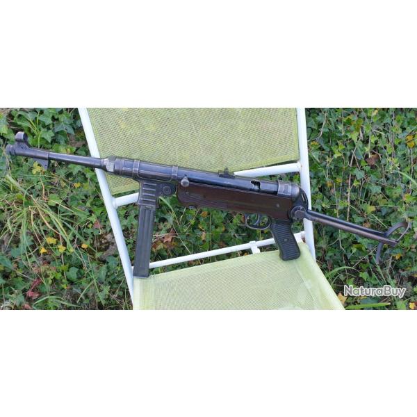 Superbe MP40 (ayf 43) neutralise - culasse mobile, monomatricule