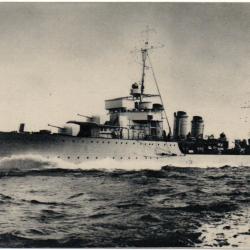 CPA - Marine Nationale N° 9 FOUGUEUX - Torpilleur N° 3039