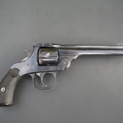 Revolver à brisure HARRINGTON & RICHARDSON en 32 S&W Long à canon long