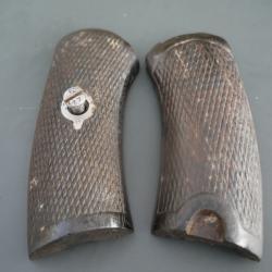 Paire de plaquettes de revolver réglementaire 1873 avec vis et rosette