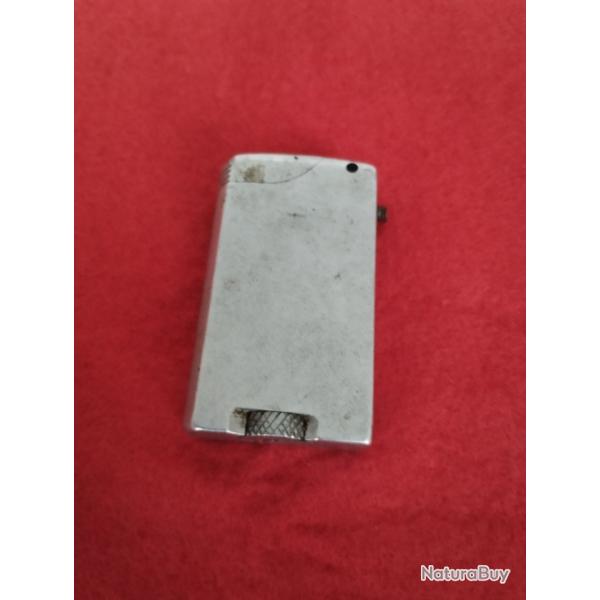 BRIQUET DE SOLDAT AMERICAIN DE LA 2EME GUERRE MONDIALE .