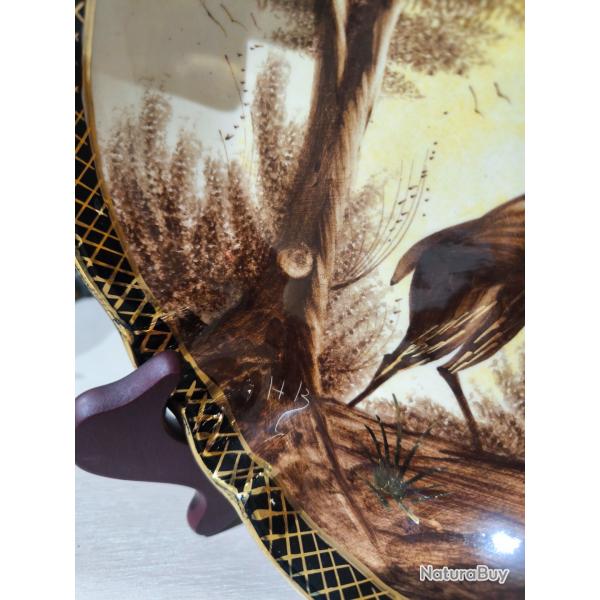 Assiette dcorative en porcelaine faence Chasse / cerf  signe H.BEQUET