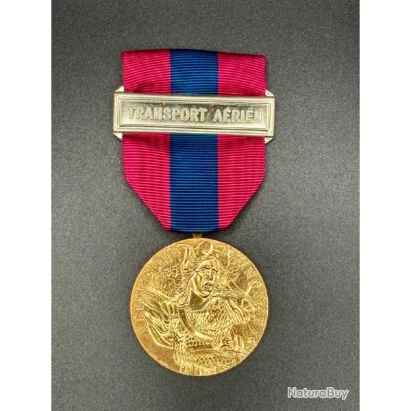 (21.004) Mdaille de la Dfense Nationale - Echelon Bronze - Agrafe Transport Arien