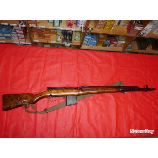 Carabine TOKAREV SVT40 en 7.62X54R dat 1942 avec sa bretelle