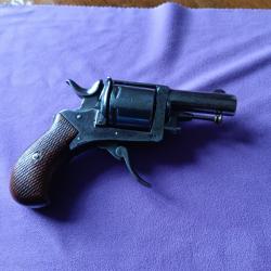 revolver 320 cat.D