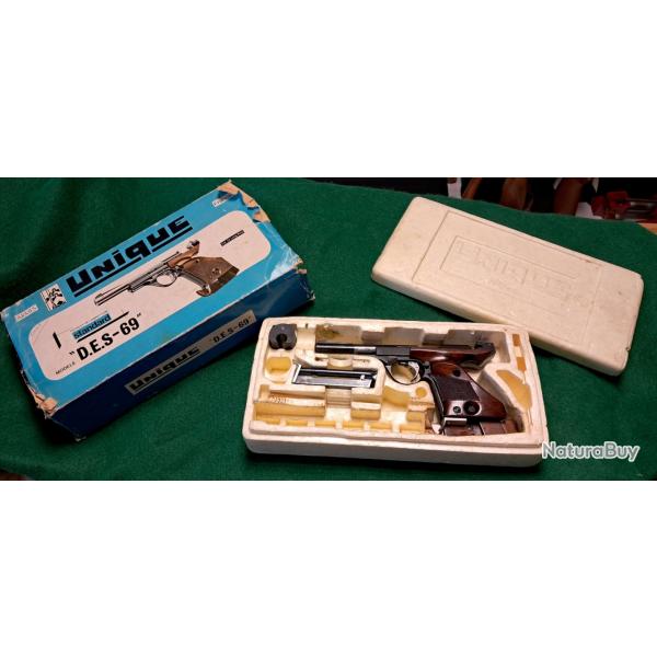 pistolet DES69 22lr TBE