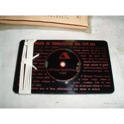 MIROIR DE SIGNALISATION S.O.S TYPE 643 DE L'ARMEE DE L'AIR FRANCAISE  , PERIODE 1960 GUERRE ALGERIE