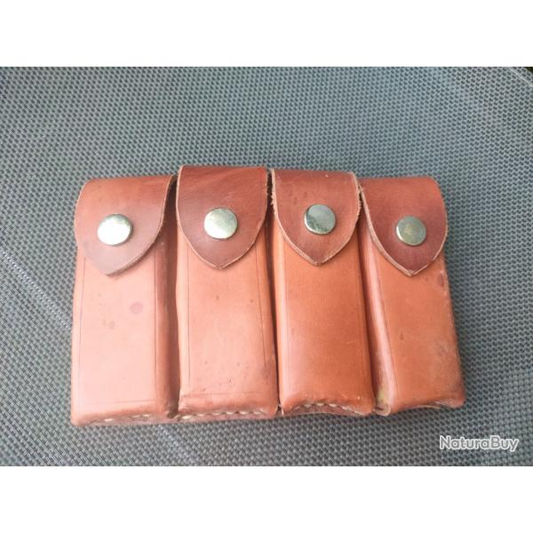 tui en cuir pour 4 lames chargeurs de Mauser C96 modle 12 ou 16
