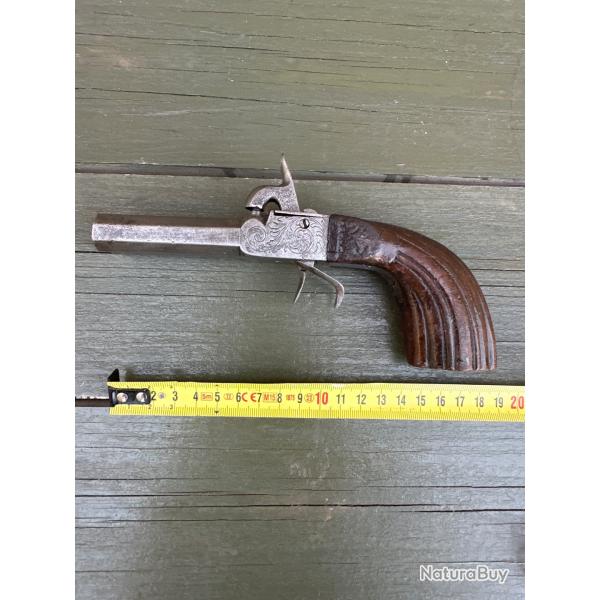 Pistolet 2 coups poudre noire ancien grav