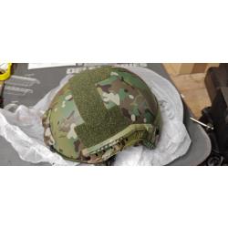 Casque fast Taille M-L multicam Nij3a
