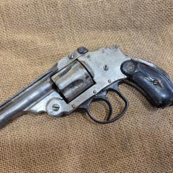 Revolver type smith et wesson catégorie D calibre 32