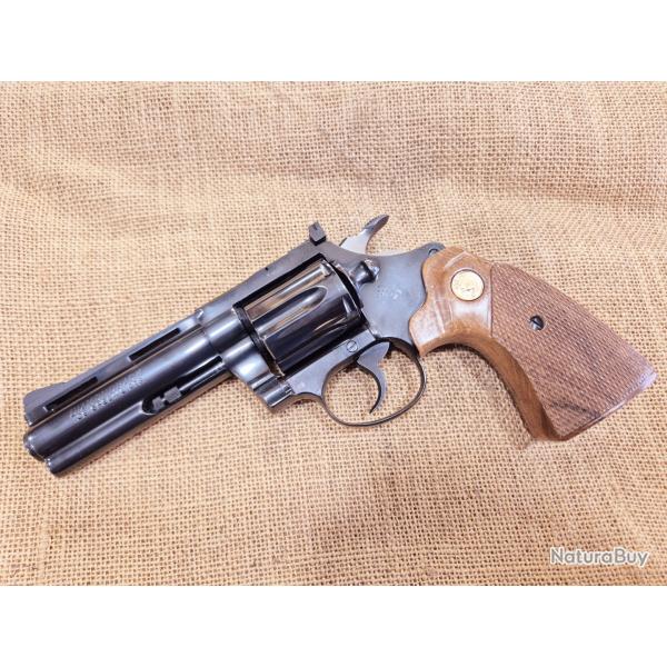 Revolver colt Diamond back calibre 38 diamondback super tat