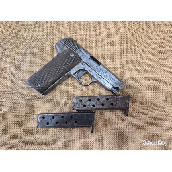 Pistolet ruby ww1 calibre 7.65 vendu avec 2 chargeurs petit prix