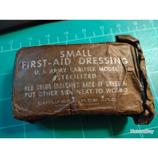 PANSEMENT US ARMY SMALL FIRST AID DRESSING CARLISLE MODEL STERILIZED CONVENIENCE WW2 39/45 (6)