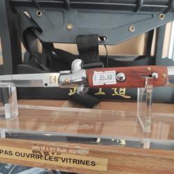 Couteau cran d'arrêt italien