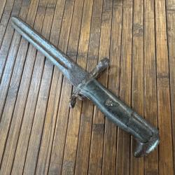 POIGNARD DE COMBAT - TRANCHÉE SUR BASE BAÏONNETTE U.S UTICA CUTLERY 1943 WW2