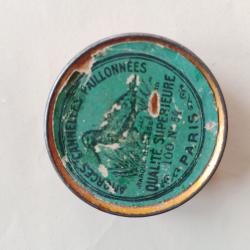 pour collection vielle boite d  amorces cannelees pour armes a poudre noir