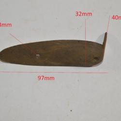 Plaque de couche pour fusil ancien en Laiton Fusil chasse poudre noir  Décoration à identifier (24)