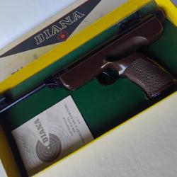 pistolet Diana 5