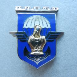 ancien insigne militaire 17 ° régiment de parachutiste français