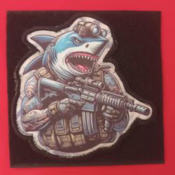 ÉCUSSON COMMANDO ELITE TACTIQUE MILITAIRE SYMBOLE SHARK SCRATCH DIMENSIONS 8CM