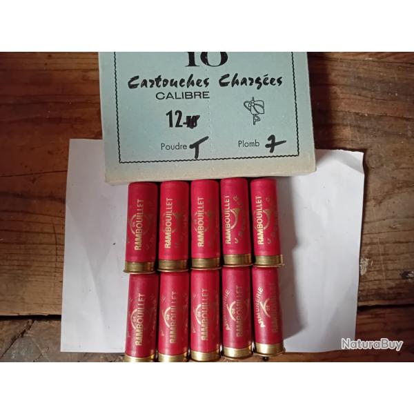 Bote de 10 trs belles cartouches anciennes cal 12 douilles cartons  de l,armurier Pommier
