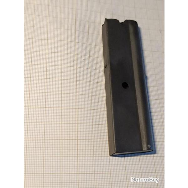 CHARGEUR 10  coups POUR CARABINE ARMSCOR 1400 22LR REPETITION MANUELLE ref:A023