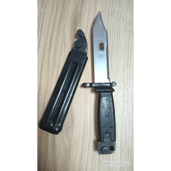 Baonnette de stock AKM Yougoslave