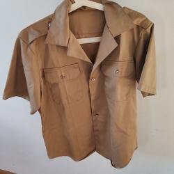 CHEMISE BEIGE, MANCHES COURTES