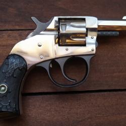 REVOLVER HARRINGTON&RICHARDSON EN CALIBRE 22