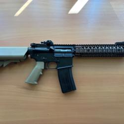 Réplique airsoft Daniel Defense MK18 gbbr pour pièces - 1 sans prix de réserve !!