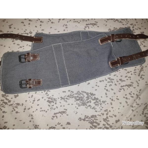 Paire de gutres WH Allemande WW2 en reproduction luftwaffe   A25.1