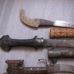 Lot de couteaux Afrique du nord ???