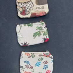 lot de trois portes monnaies avec motif différents déstockage enchère 6