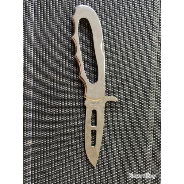 couteau tout metal