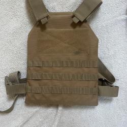 Gilet porte-plaque Tan 1 sans prix de réserve !!