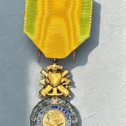 (09.001) Médaille Militaire