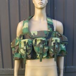 Brellage de poitrine Chest Rig  Arktis camouflage Woodland