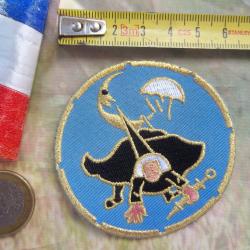 écusson militaire escadrille aérosanitaire 6/560 Étampes BA 107 Villacoublay