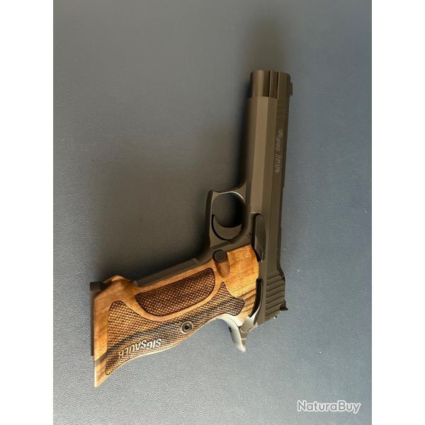 P210 TARGET USA TAT NEUF ( TIR 50 MUNITIONS ) EN FULL SET