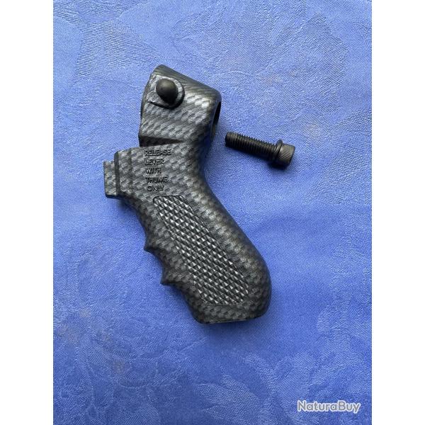 Poigne imitation carbone pour Mossberg 500