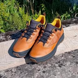 Chaussures marche/trekking unisex P40 état neuf