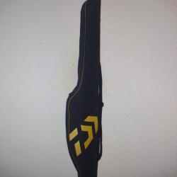 Fourreau botte 125 cm black/gold Daiwa 3 Cannes montées