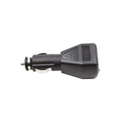 Soldes ! Adaptateur allume- cigare / USB