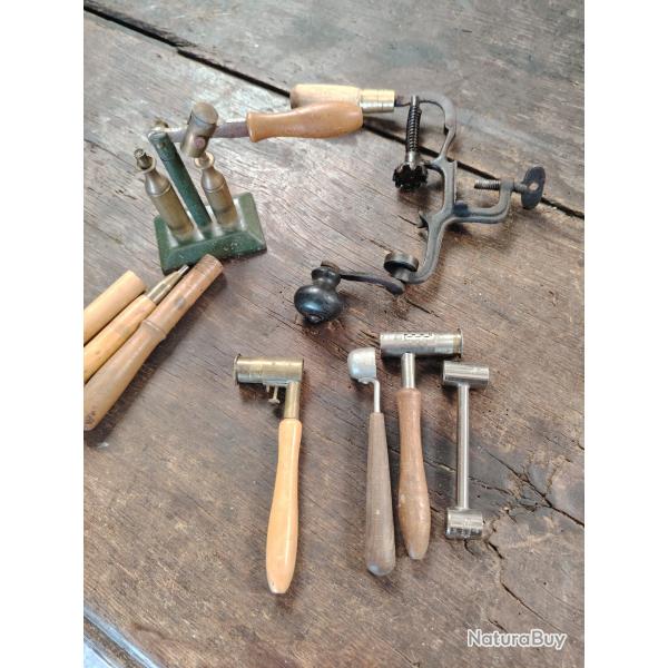 Nessesaire de rechargement pour cartouches de Chasse