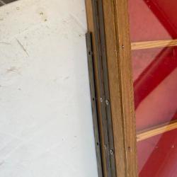 VITRINE POUR COUTEAUX  OU BIJOUX