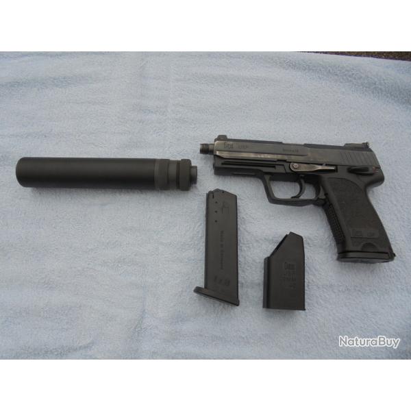 HECKLER & KOCH USP dotation arme avec silencieux