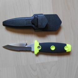 Couteau Kershaw Blunt-tip sea hunter avec étui