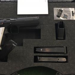 Pistolet CZ 75 TS2 Entry calibre 9x19 en malette avec hausse LPA et 3 chargeurs