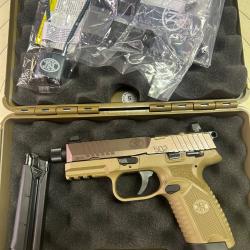 Pistolet FN mod. 502 cal 22LR